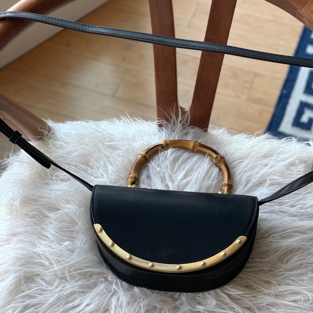 Sam Edelman Dinah Half Moon Top Handle Purse - Blk View 2